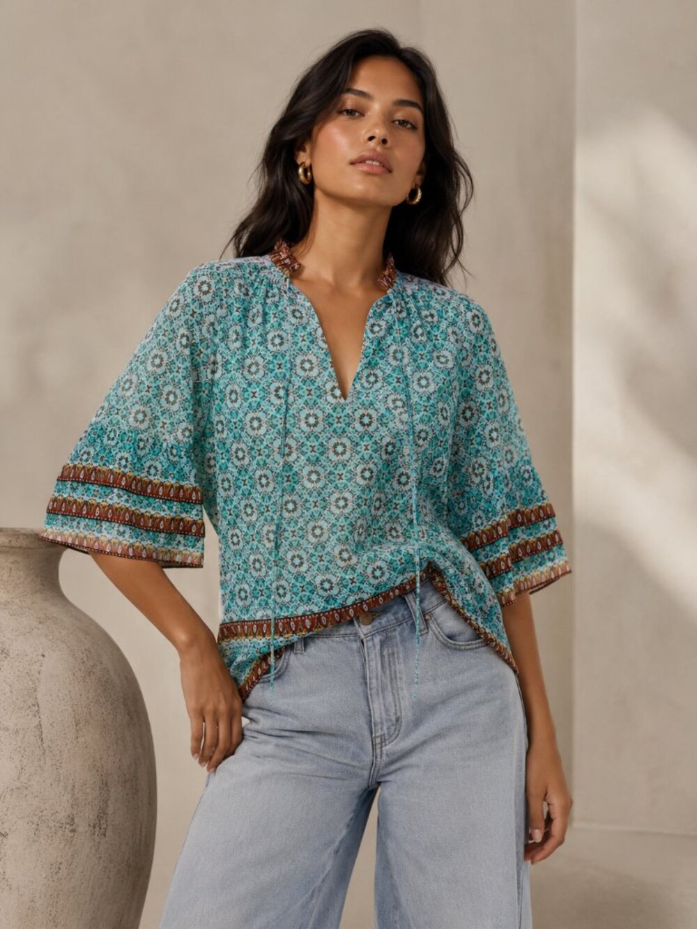 ALICE + OLIVIA Julius Silk Boho Floral Charisma Blouse \\ L